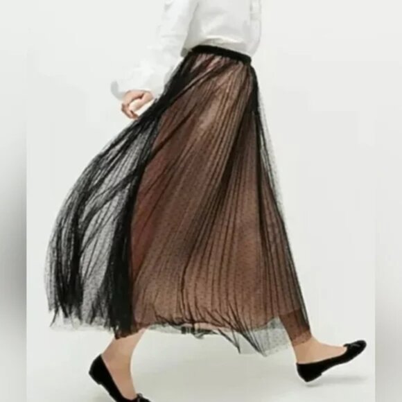 👗✨ NWT J.Crew Polka Dot Tulle A-Line Midi Skirt Black Size 00 Elegant - Picture 2 of 13